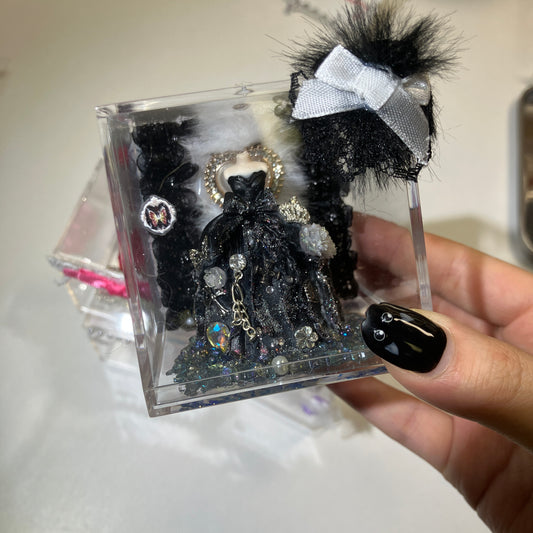 「ドレスシリーズ」ブラインドボックス 配信専用