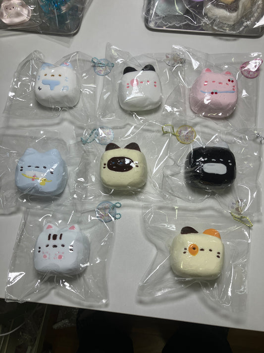 「でかネコちゃん」ブラインドボックス 配信専用