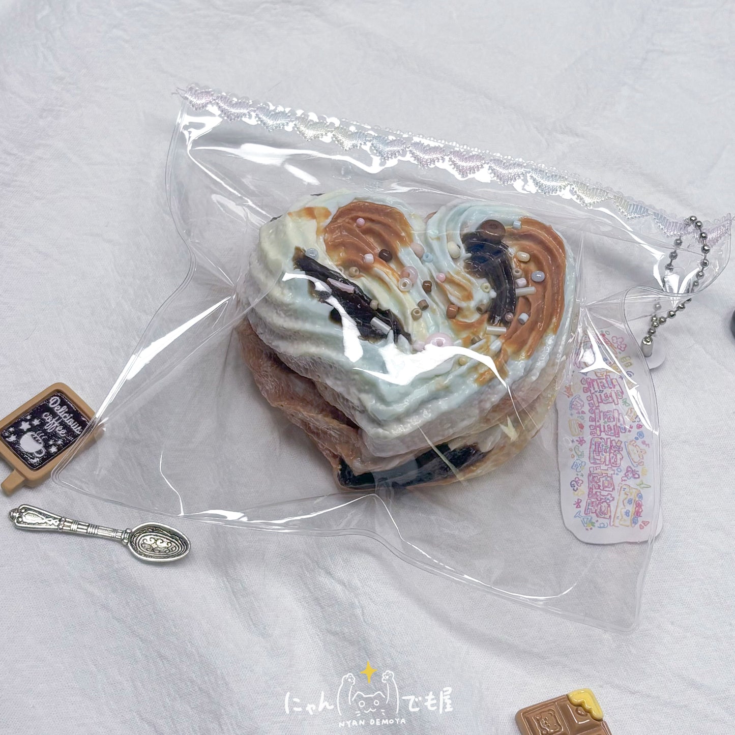 「もちふわシリーズ」ハートクリーム ミントチョコ 厚クリーム感