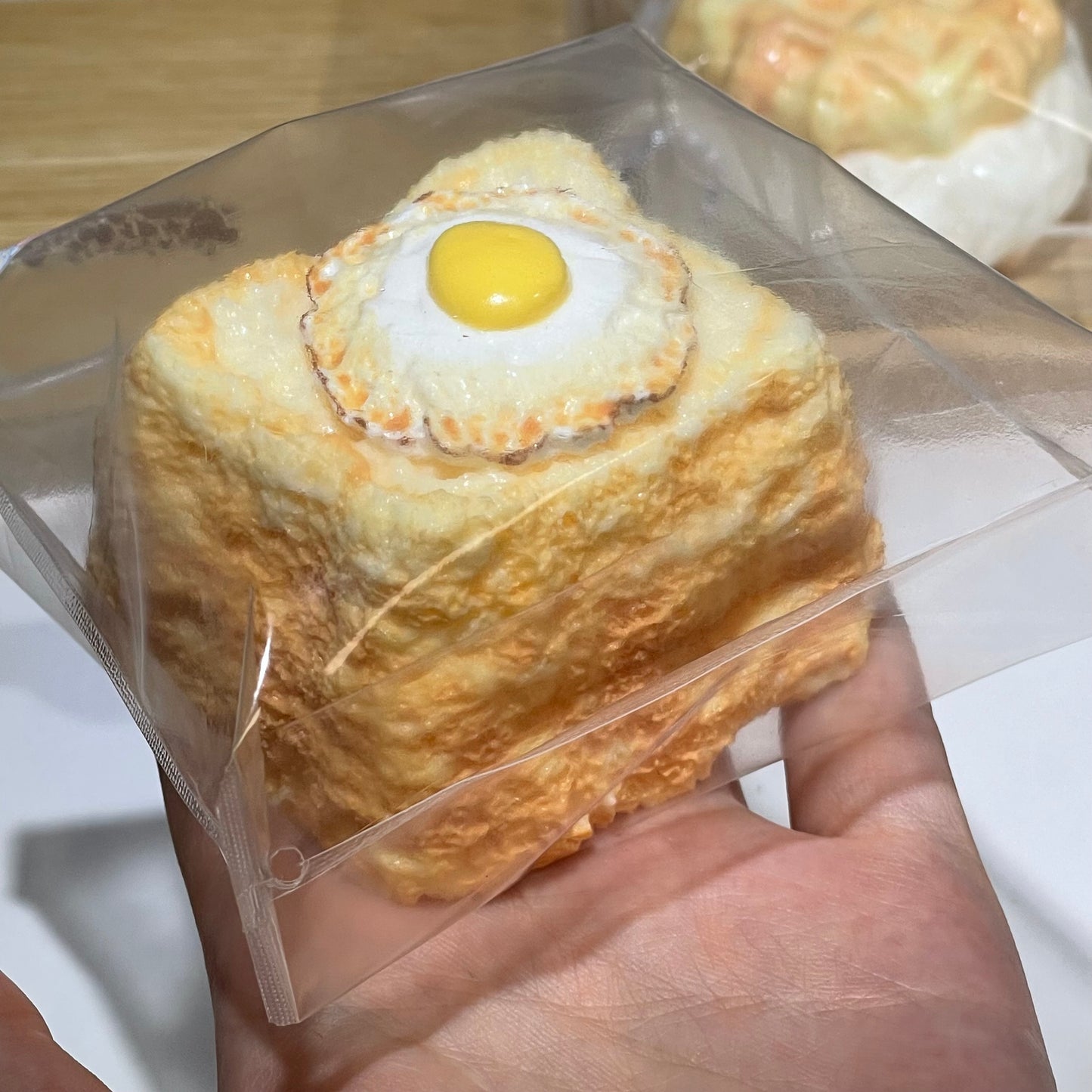 「爆破水感」玉子トースト