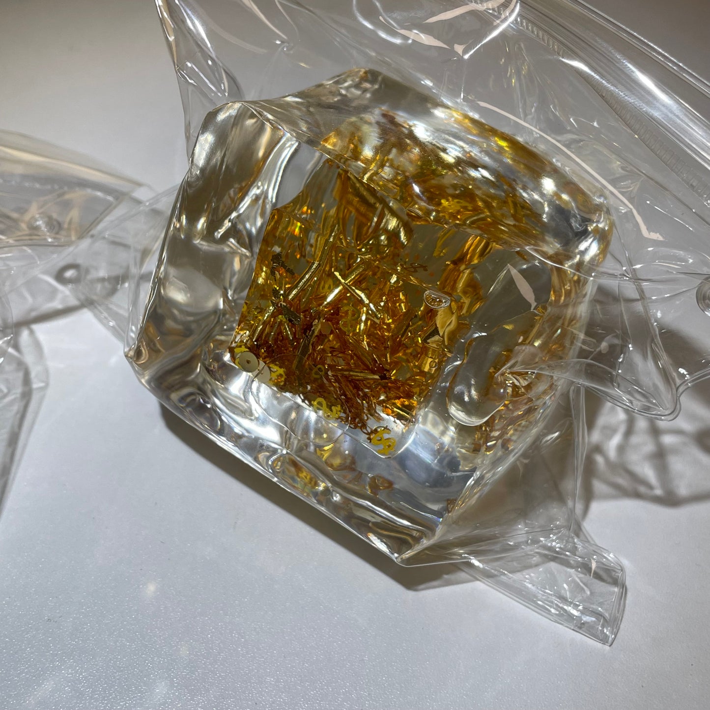 水入り氷　金