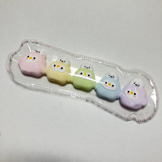 クリームレインボーペンギン