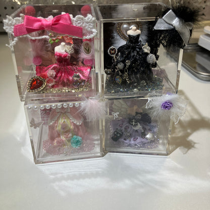 「ドレスシリーズ」ブラインドボックス　配信専用