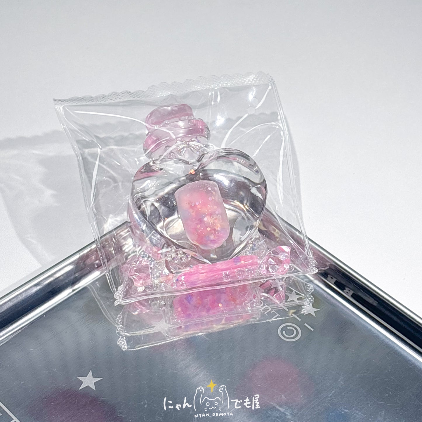 「宇宙玉先生コレクション」　水入り魔法の瓶