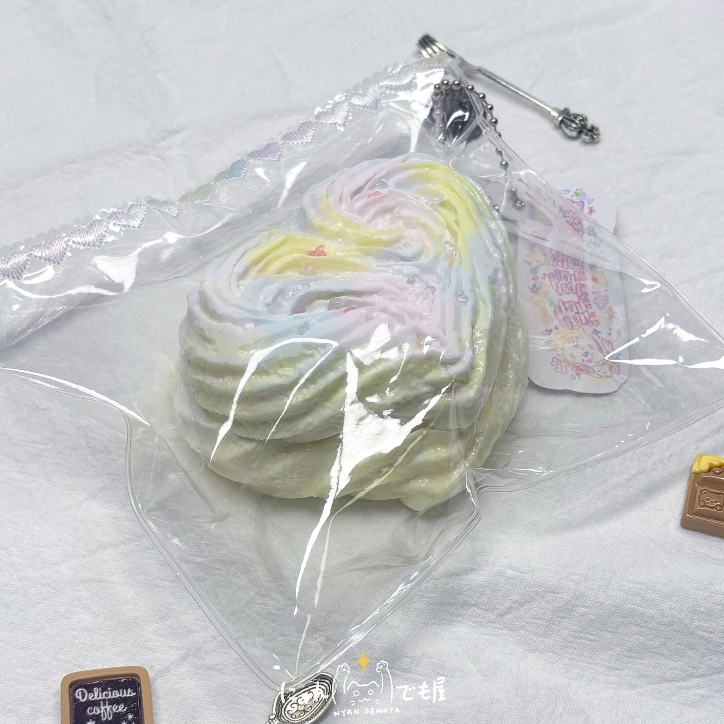 「もちふわシリーズ」ハートクリーム